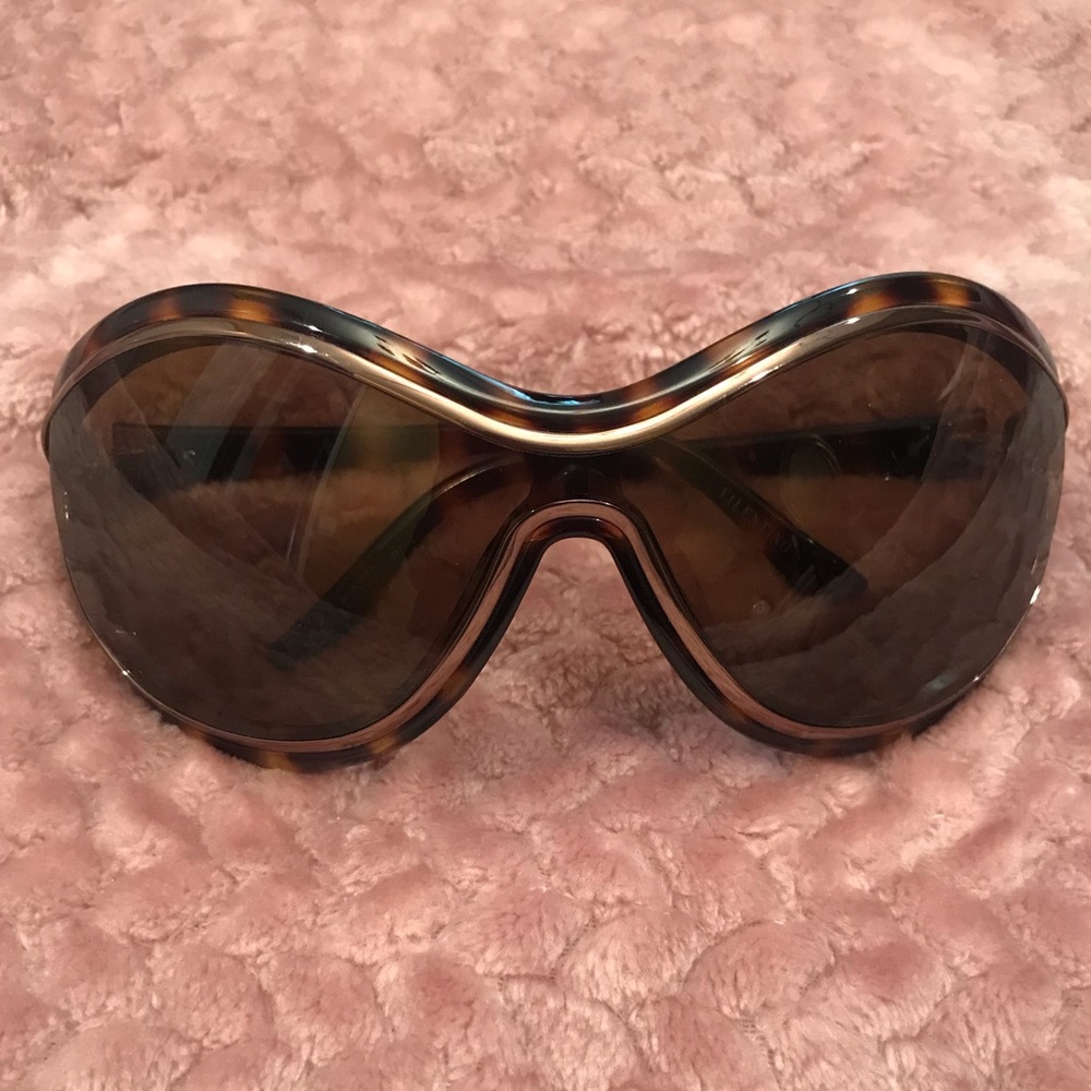Valentino Shades